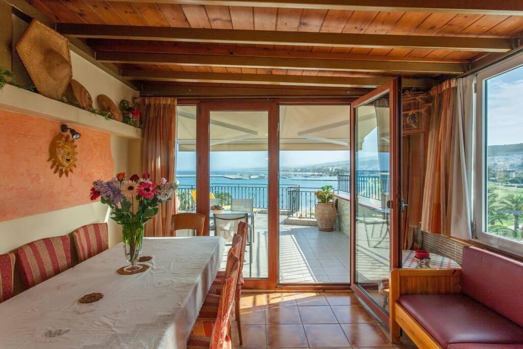 Elisabeth'S Penthouse At The Heart Of The City Rethymno Exteriör bild